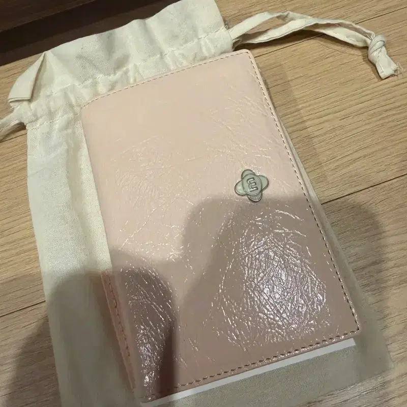 미닛뮤트 데이지 여권지갑 솝핑크 3