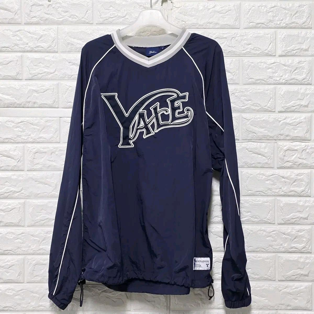 S 23s 예일 YALE 오버핏 V넥티 C420 2