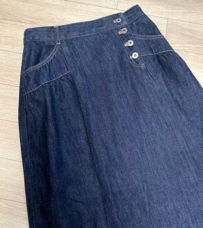새) 코벳블랑 사선단추 데님 스커트 9