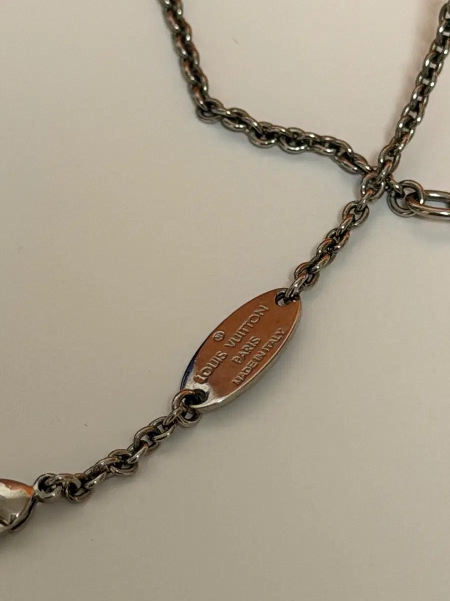 루이비통 LV Iconic Pendant 목걸이 풀박스 7
