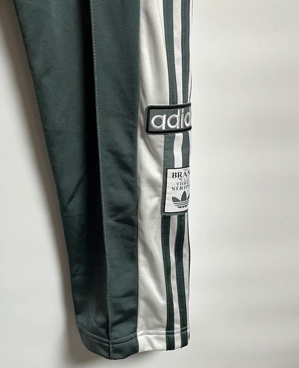 아디다스 아디브레이크 와이드 트랙팬츠 XS 파이어버드 3