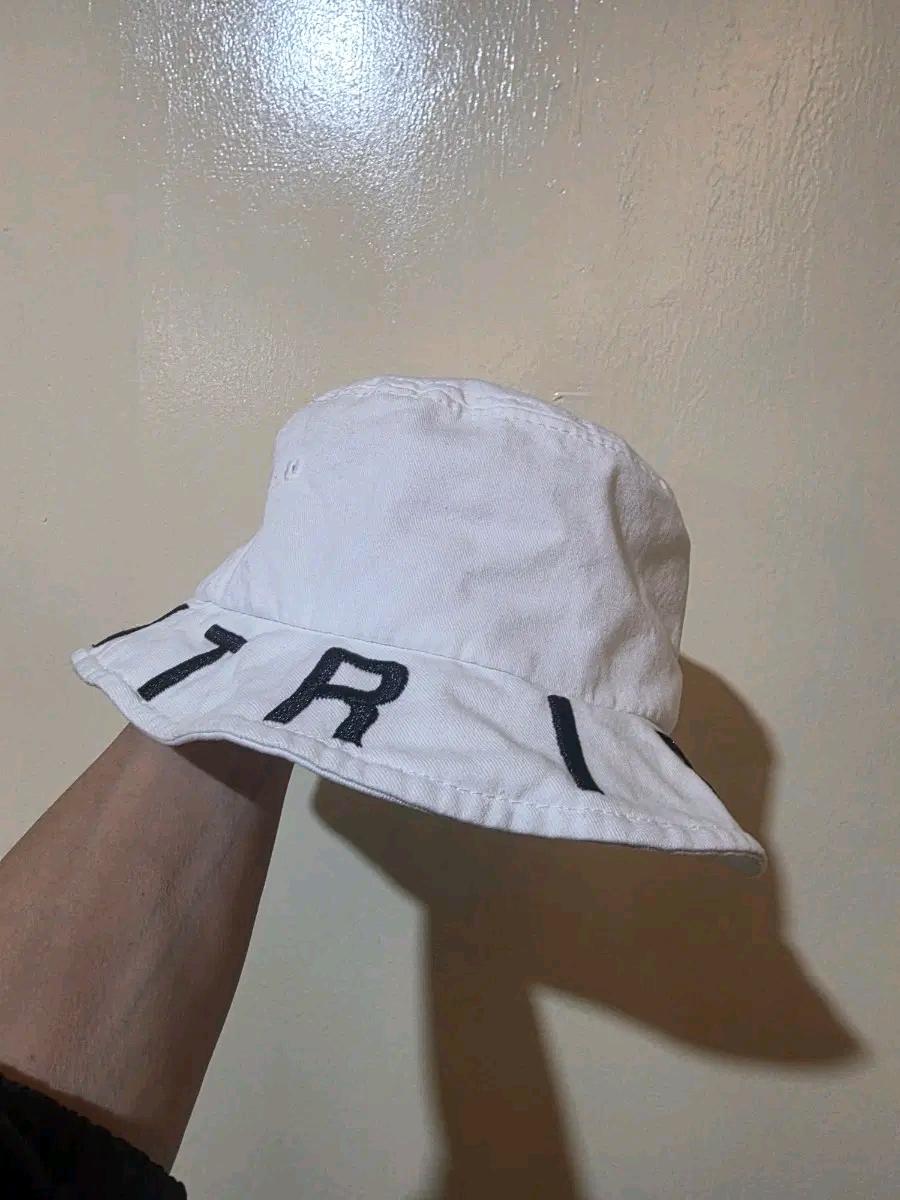 스투시 레터링 버킷햇 S/M 3