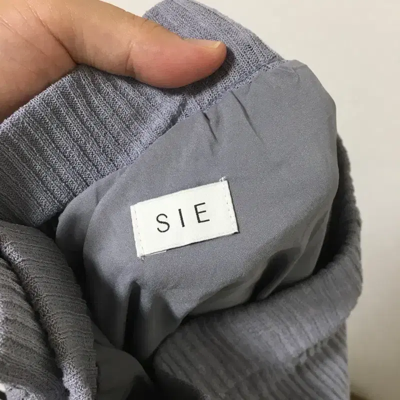 SIE 시에 헤일리 리브드 랩 가디건 스커트 셋업 9