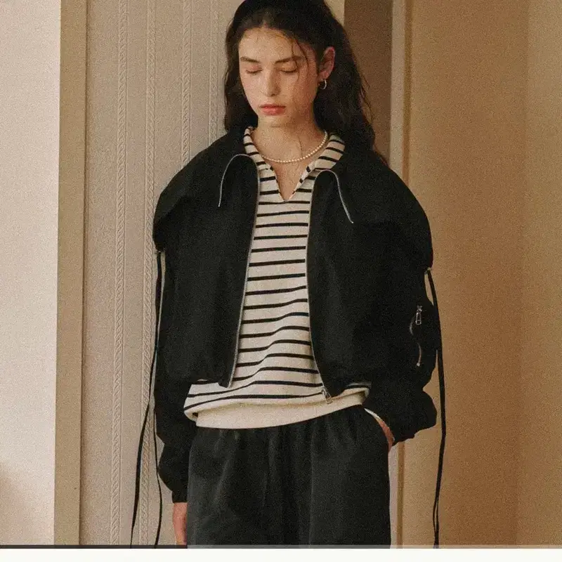 새상품 론론 세일러 블랙 자켓 WIND STRING JACKET 바람막이 2