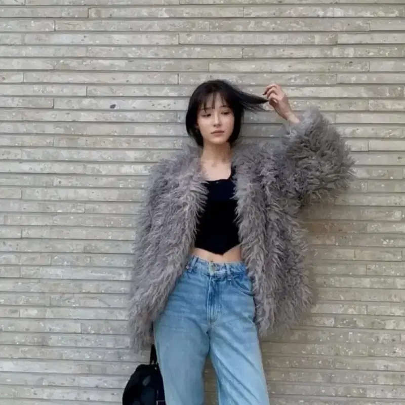 오버듀플레어 HAIRY FUR JACKET_GREY 4