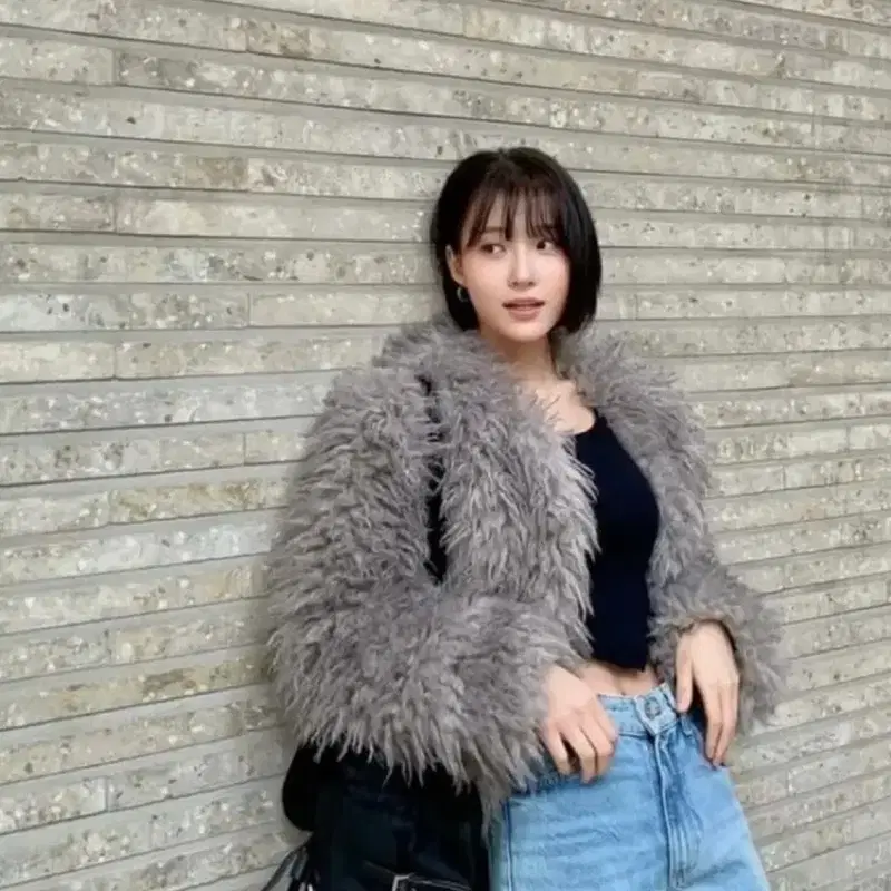 오버듀플레어 HAIRY FUR JACKET_GREY 3