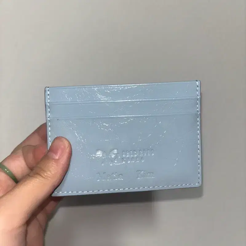 마뗑킴 x APEC 글로시 카드 지갑 월렛 스카이 하늘색 3