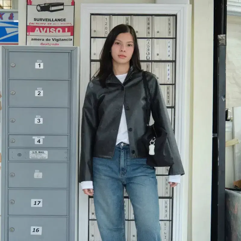 로우클래식 워시드 레더 숏 자켓 (블랙/S) 4