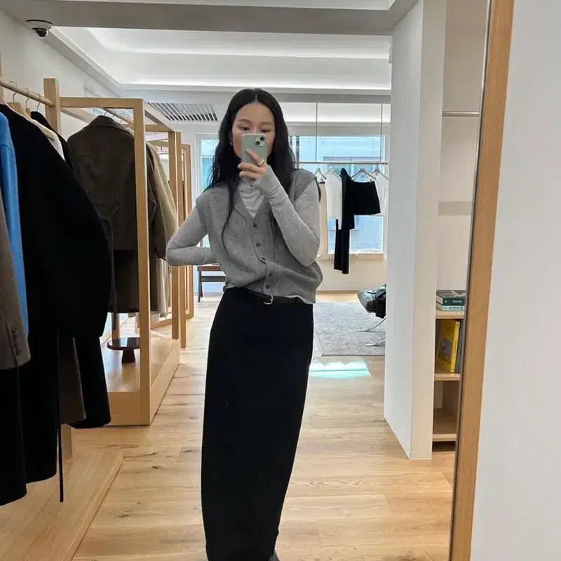 새상품)LE17SEPTEMBRE COTTON STRAIGHT SKIRT IVORY 36 7
