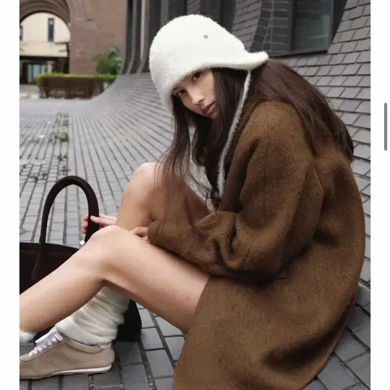 새상품) 포유어아이즈온리 데미 퍼 이어머프 햇 포유온 5