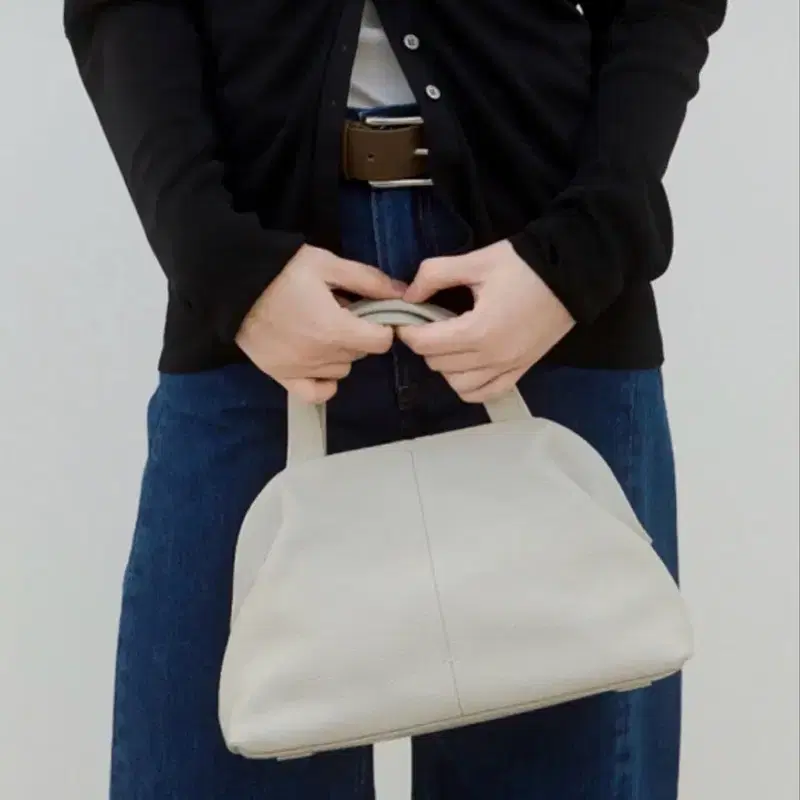 아뜰리에드루멘 파베 쁘띠백 토트백 미스티화이트 2