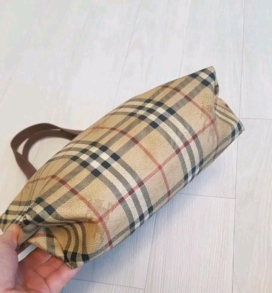 버버리 PVC 체크 토트백 6