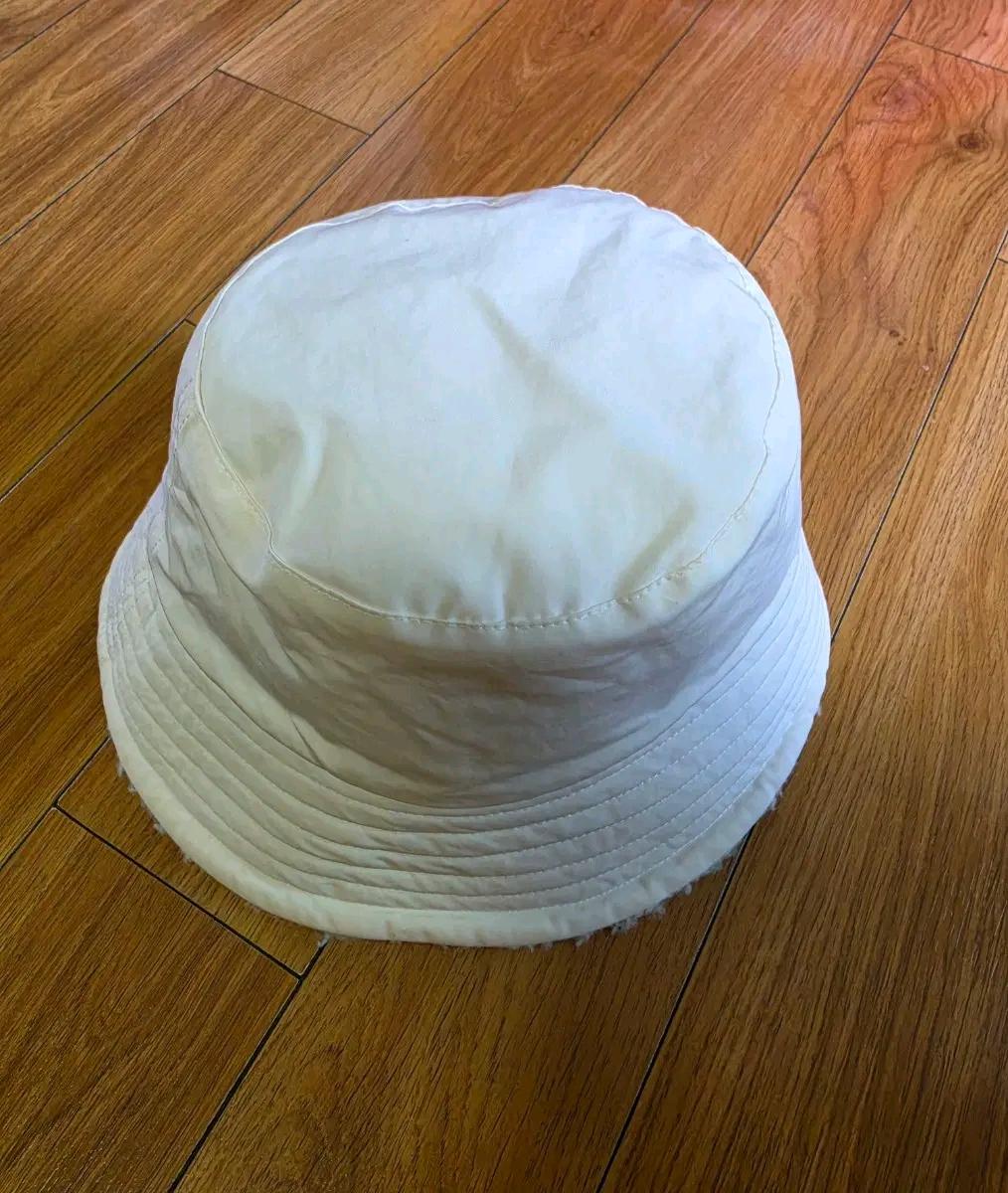 COS 양털 리버시블 버킷햇 6