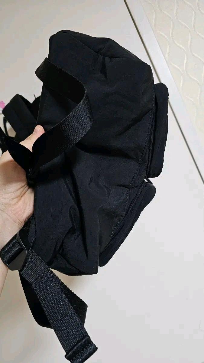 유니클로 멀티 포켓 백팩  5