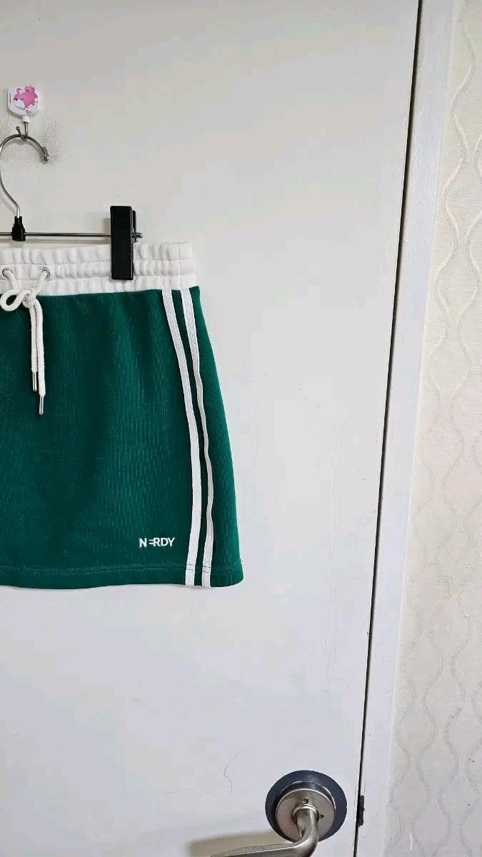 널디 크롭 잠바 치마 셋트 8