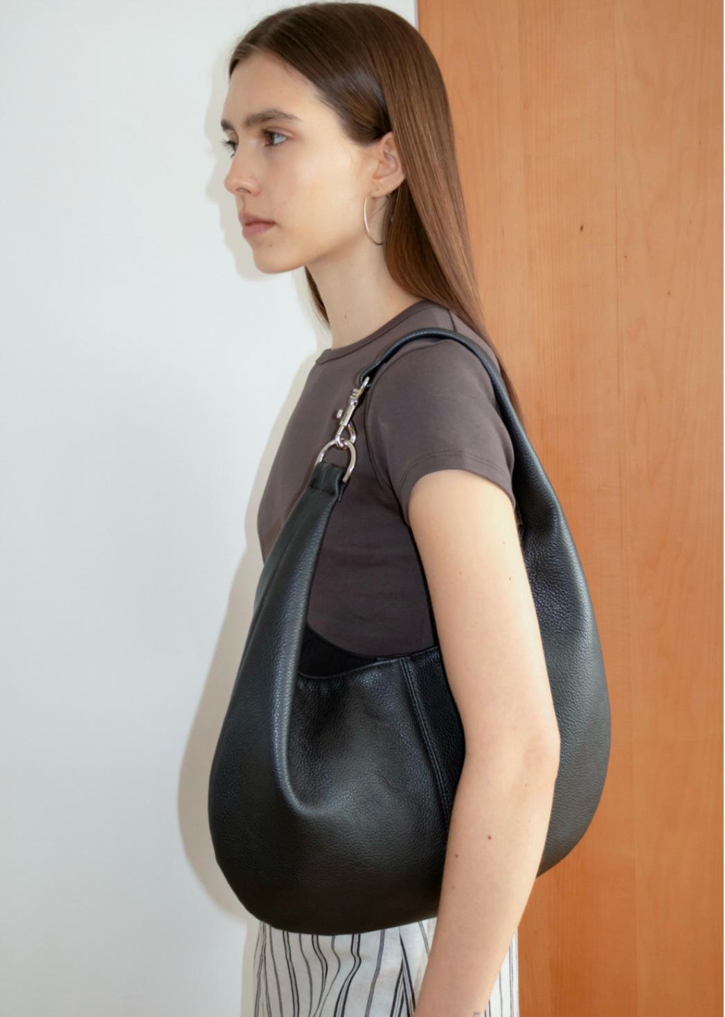 Leto Shoulder Bag_Ople Leather Black 3