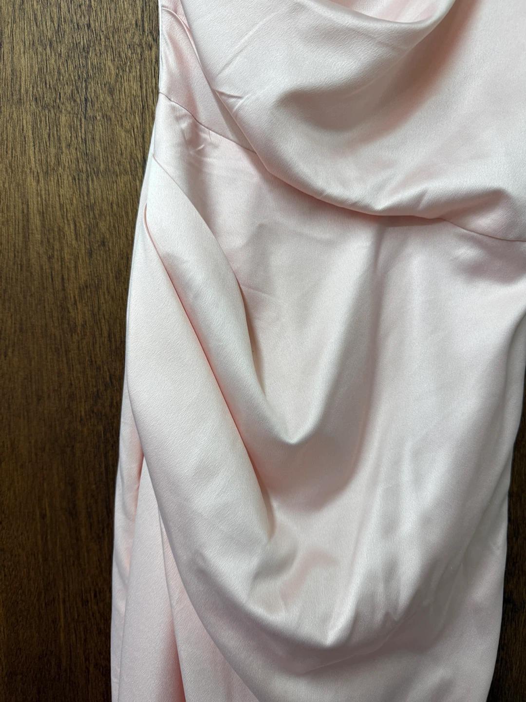 Lulus 연핑크 새틴 원숄더 맥시 드레스 XXS 5