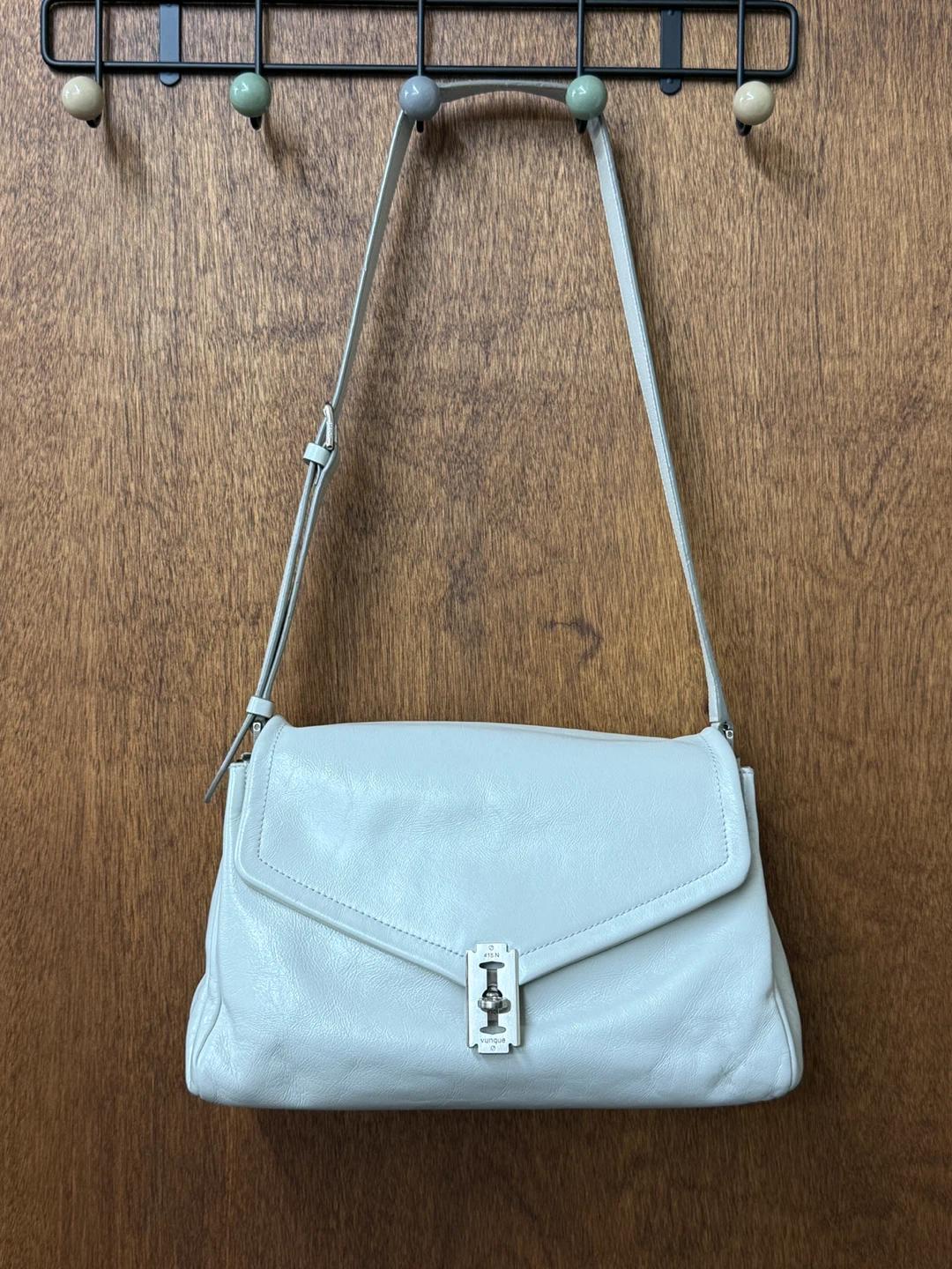 vunque 분크 Occam Doux Shoulder L 6