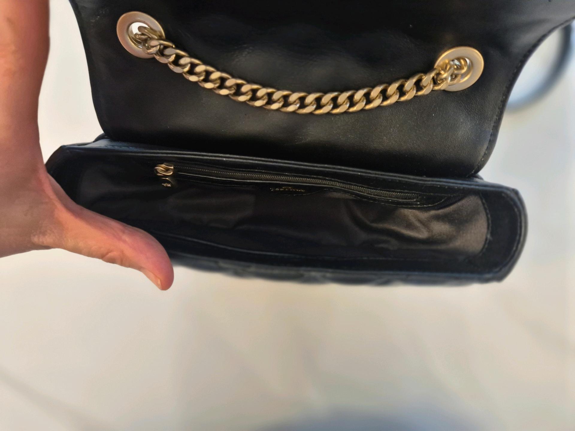 제이에스티나 퀼팅 체인 숄더백 블랙 12