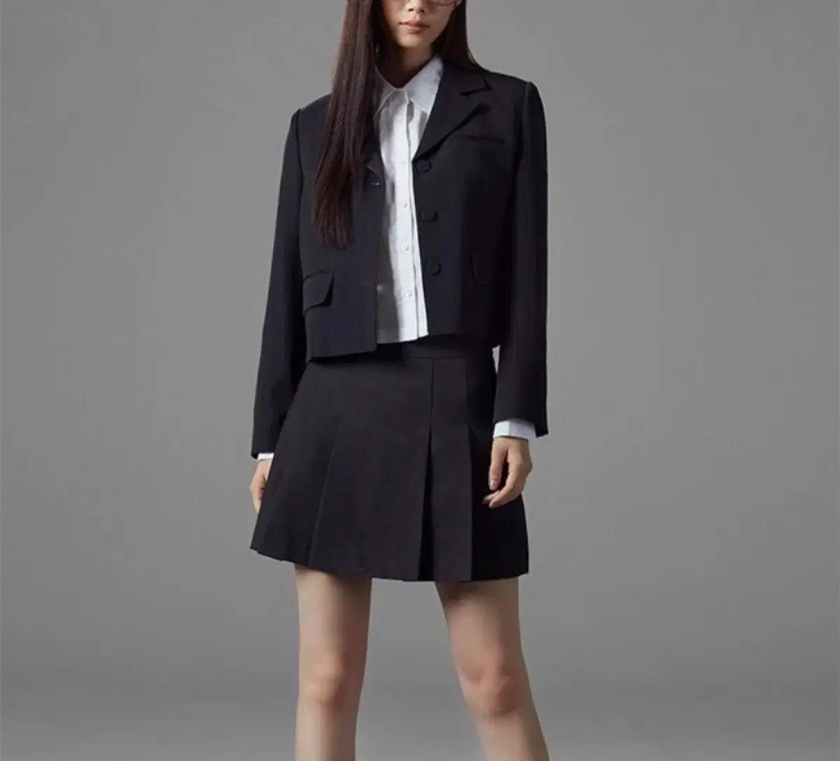 미쏘 테일러드 크롭 자켓 DARK GRAY 4