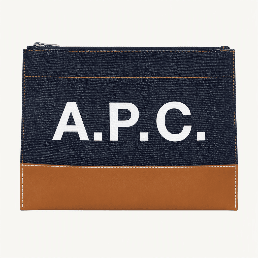 A.P.C. 로고 데님 클러치백 네이비