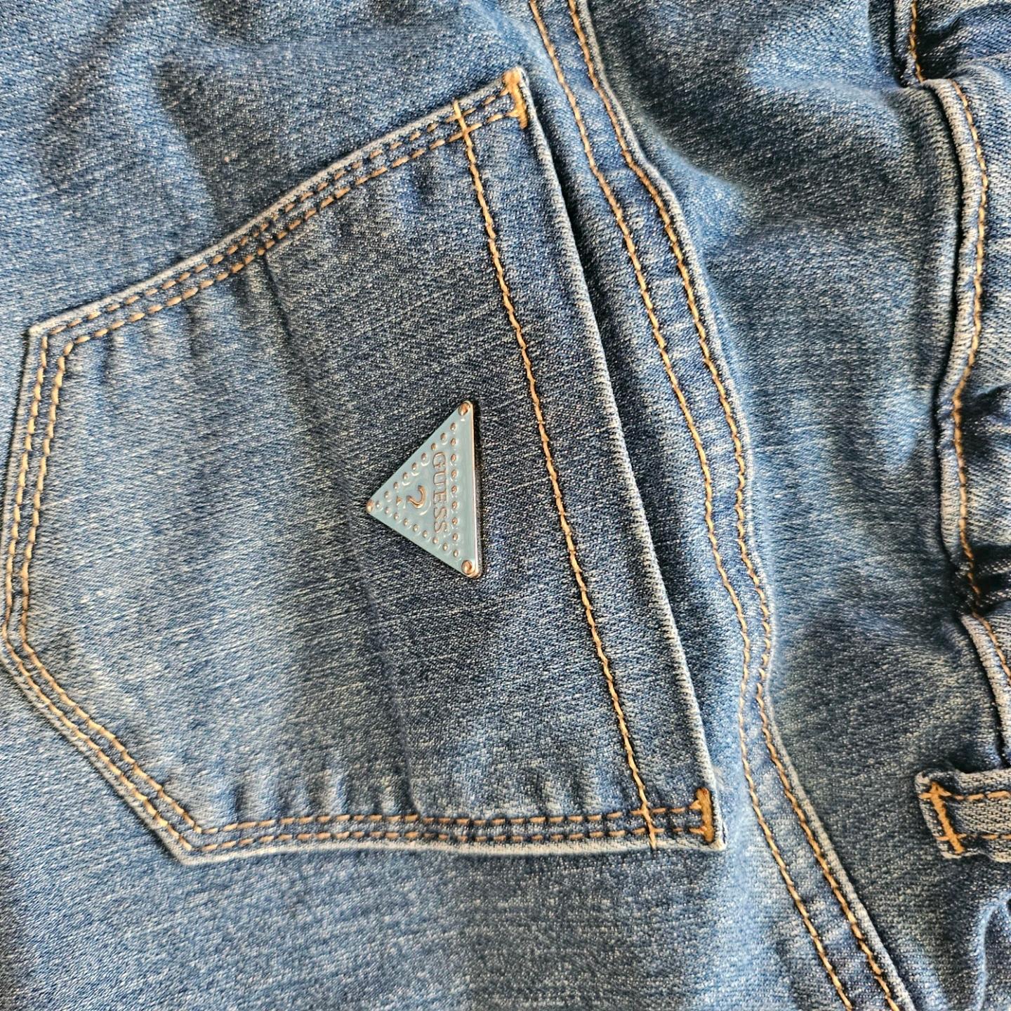 Guess 키즈 데님 반바지 3
