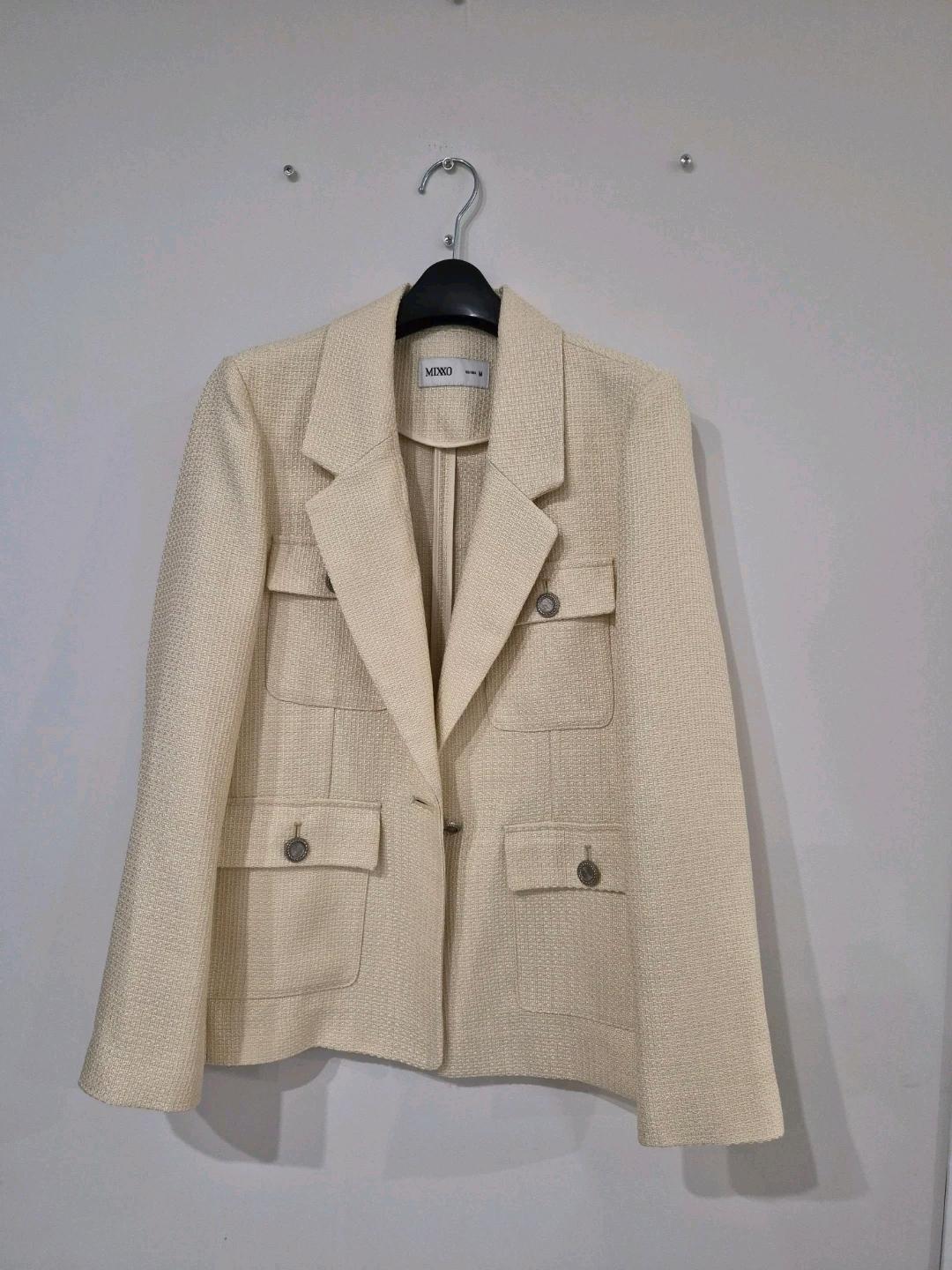 미쏘(MIXXO) 포켓 포인트 트위드 자켓 (M사이즈) 2