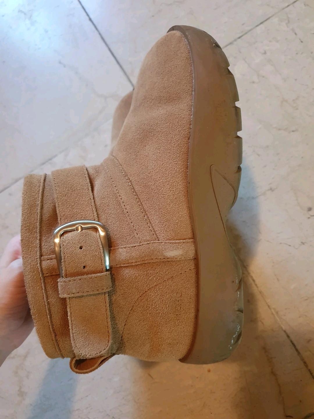 기호 부클 버클 어그 부츠 베이지 235 3