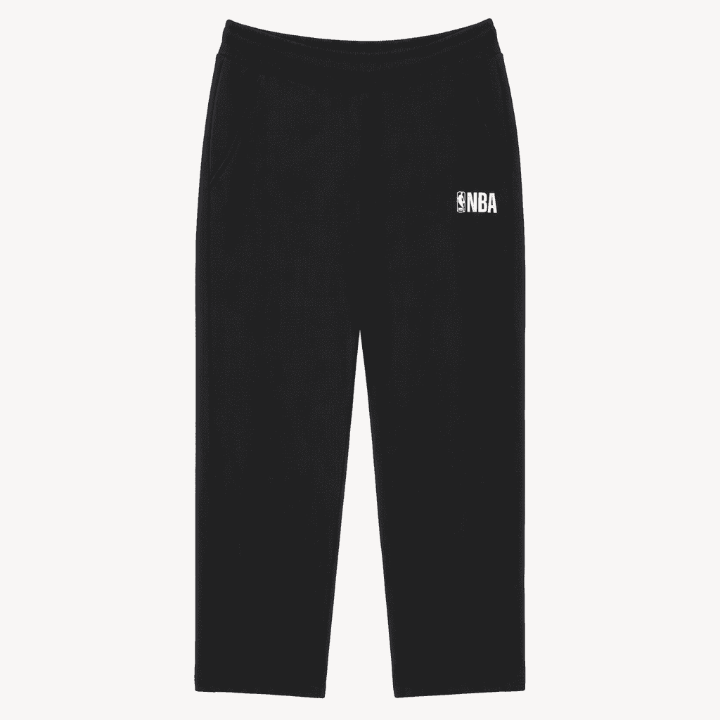 남00000285 NBA 로고 자수 트레이닝 팬츠 블랙 착용컷
