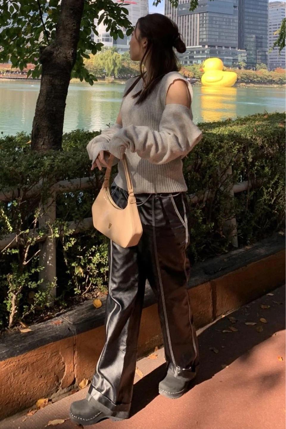 새제품 베스카미나 베이지 라티 미니 호보백 9