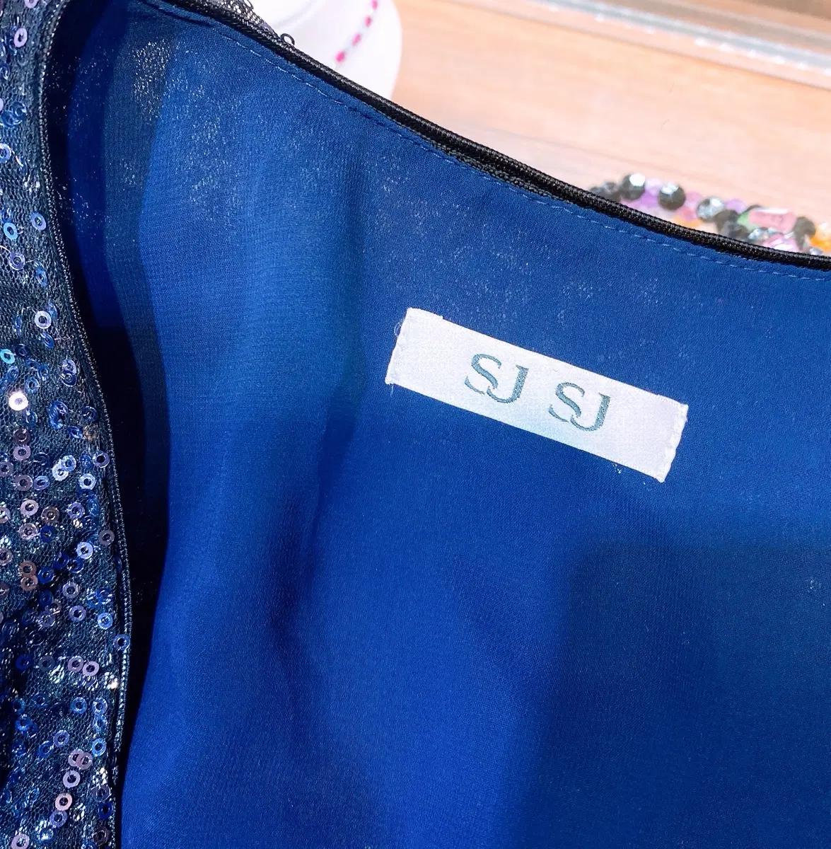한섬 SJSJ  시퀸 볼레로 가디건 11