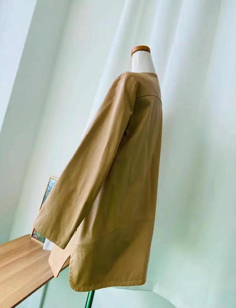 베라왕 양가죽 라운드넥 자켓 M 8