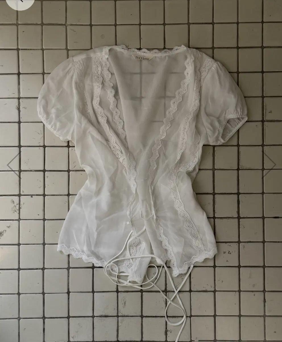 아이보렛 tie wrap blouse 3