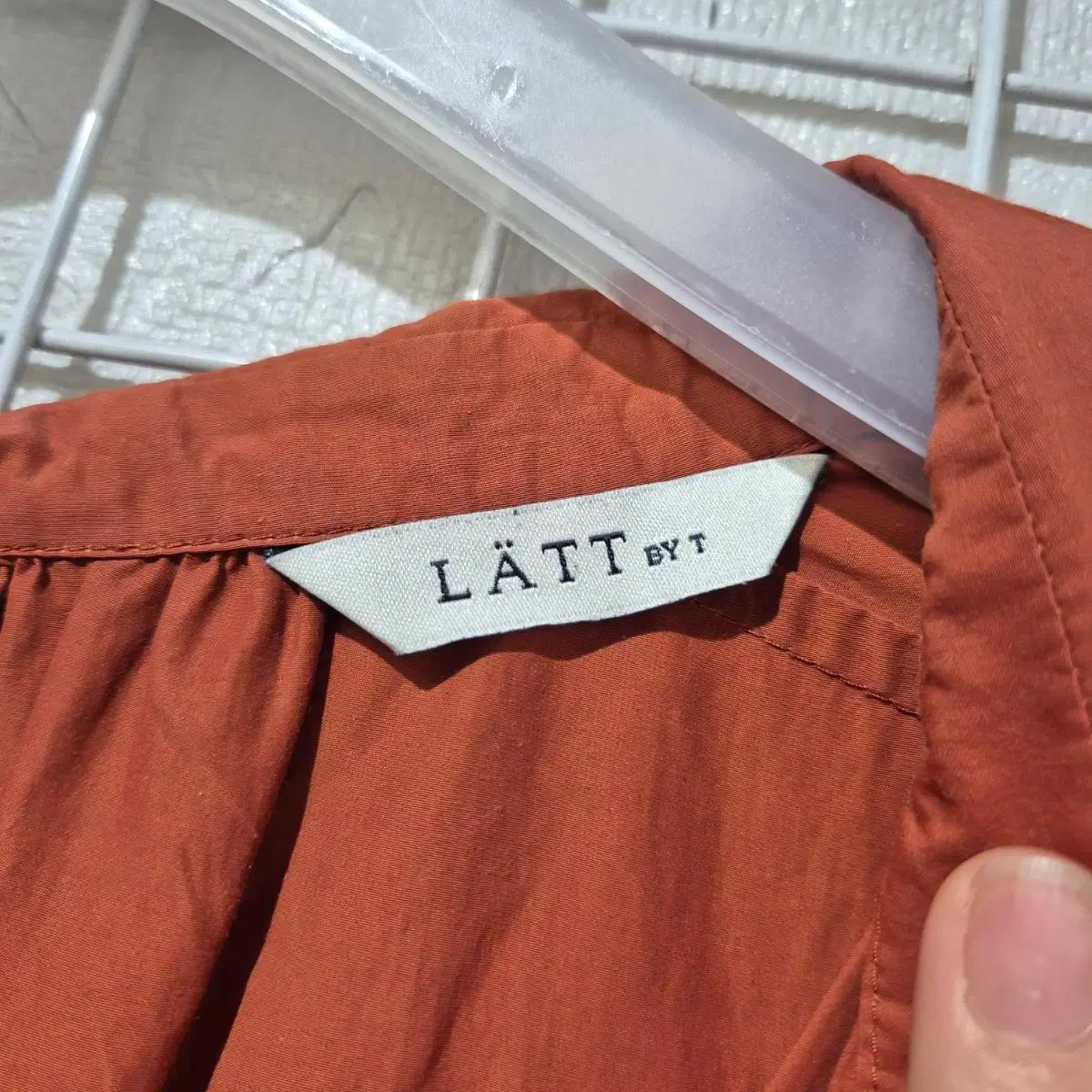 한섬 LATT 래트바이티 오렌지 셔츠 원피스 3