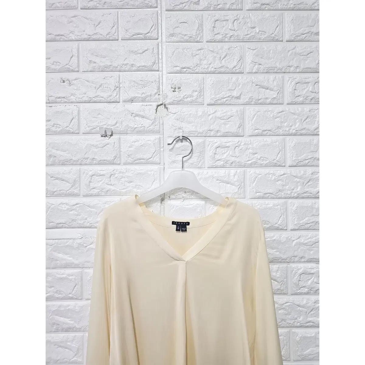 M 띠어리 아이보리 실크 블라우스 F8 6