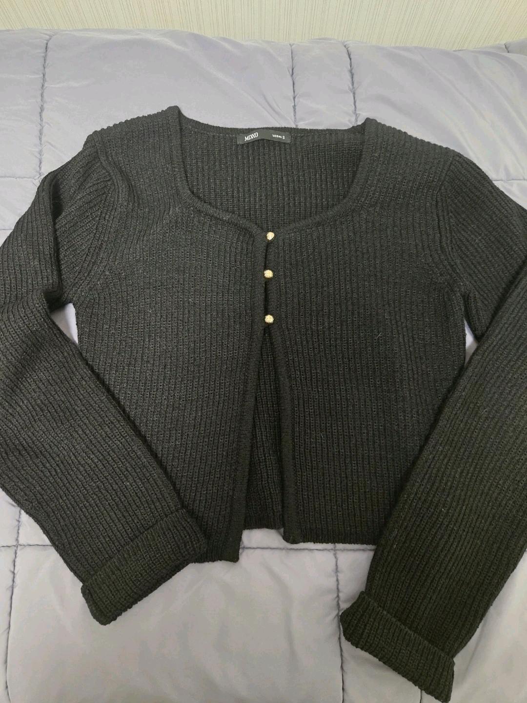 미쏘 MIXXO 블랙 골지 크롭 가디건 S사이즈 2