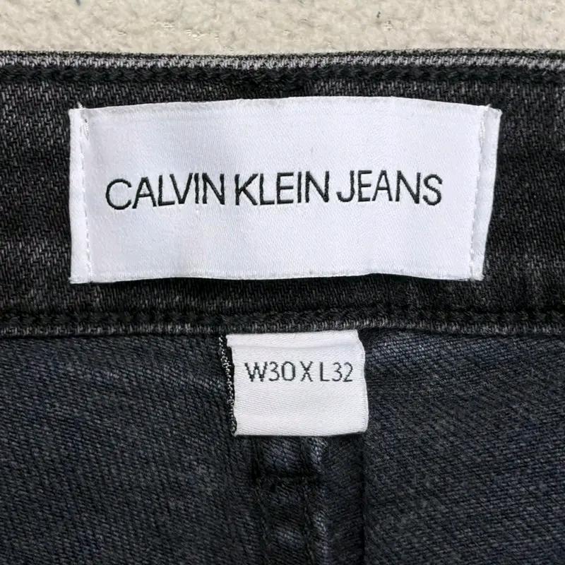 CALVIN KLEIN 모던 테이퍼 핏 데님팬츠 W30 L32 5