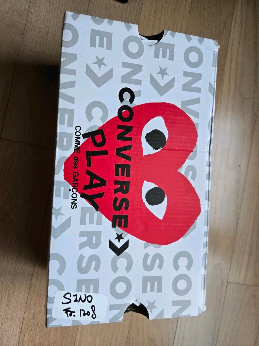 (미개봉)꼼데가르송 컨버스 척테일러 스니커즈 230 3