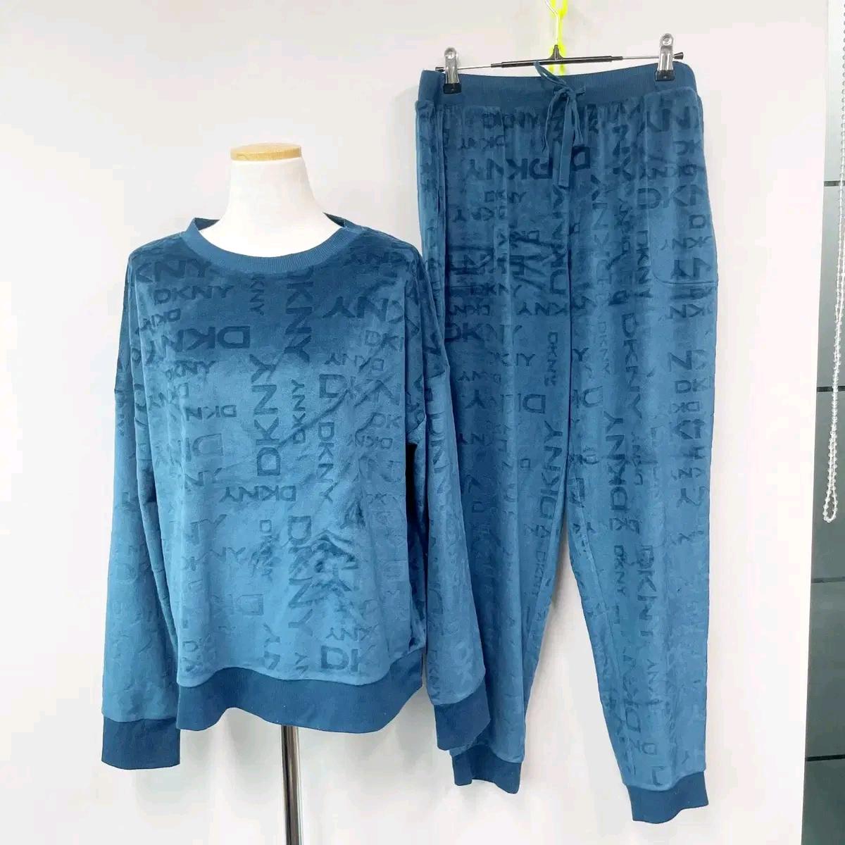 DKNY 우먼스 트레이닝셋트 XL 2