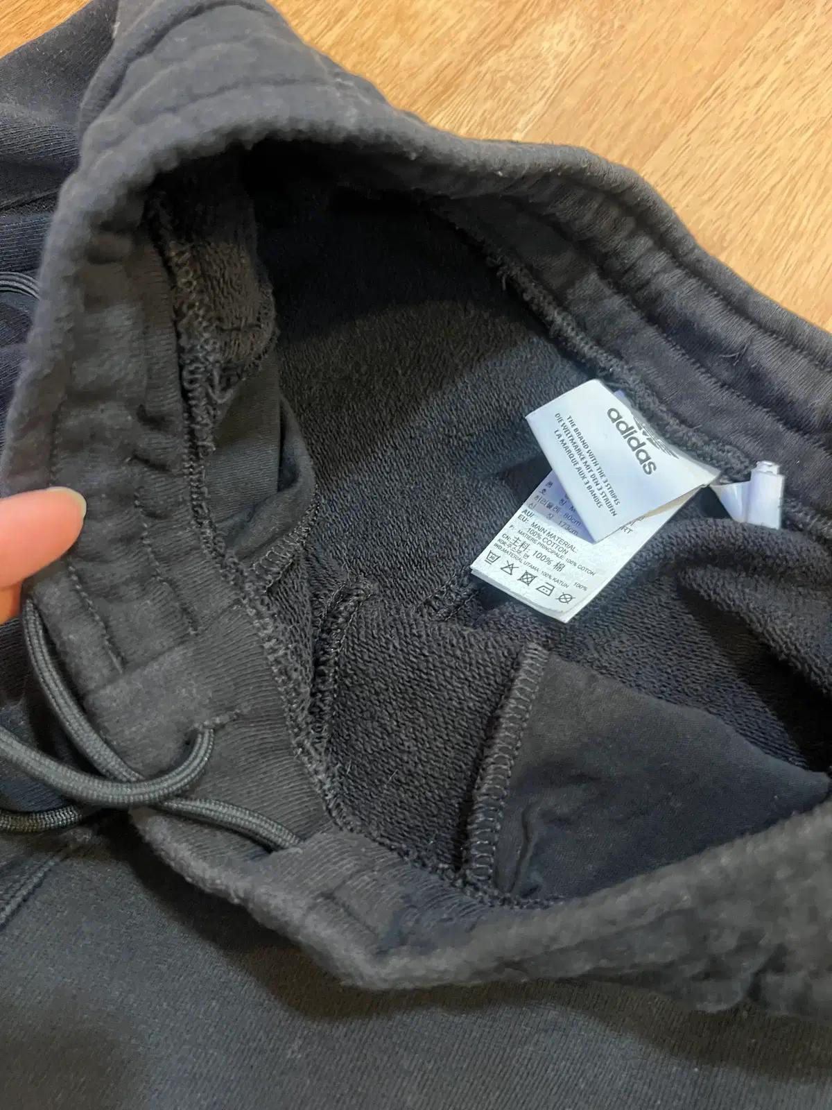 아디다스 남성 블랙 스웻반바지 트레이닝팬츠 5부팬츠 6