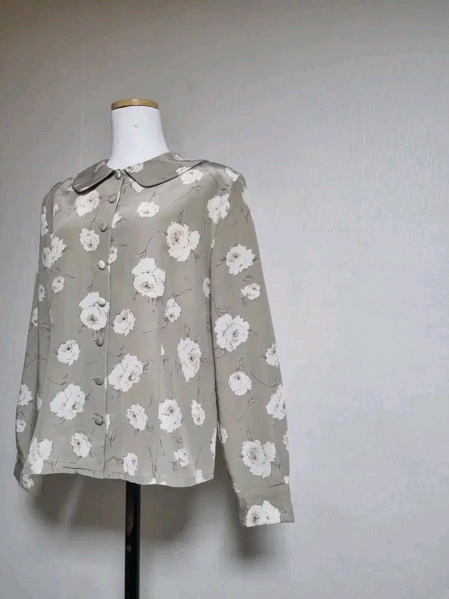 BL346 플라워 패턴 둥근 카라 블라우스 3