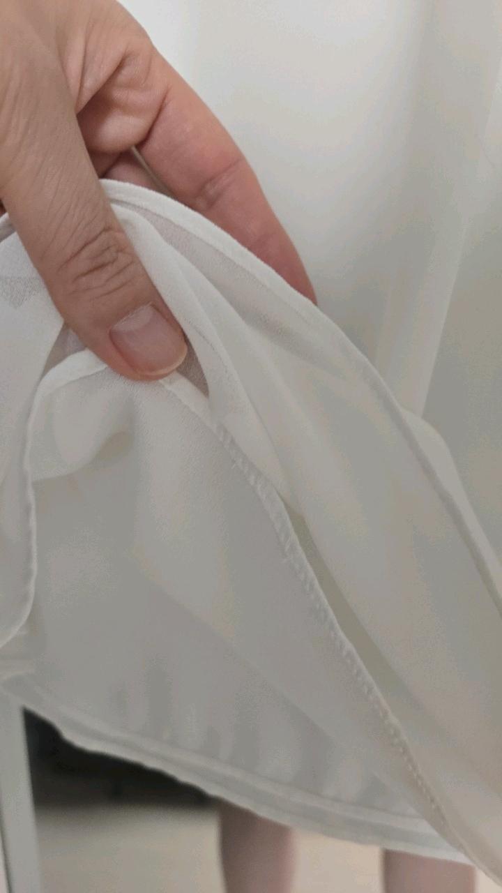 모조에스핀 진주 디테일 쉬폰 블라우스 7