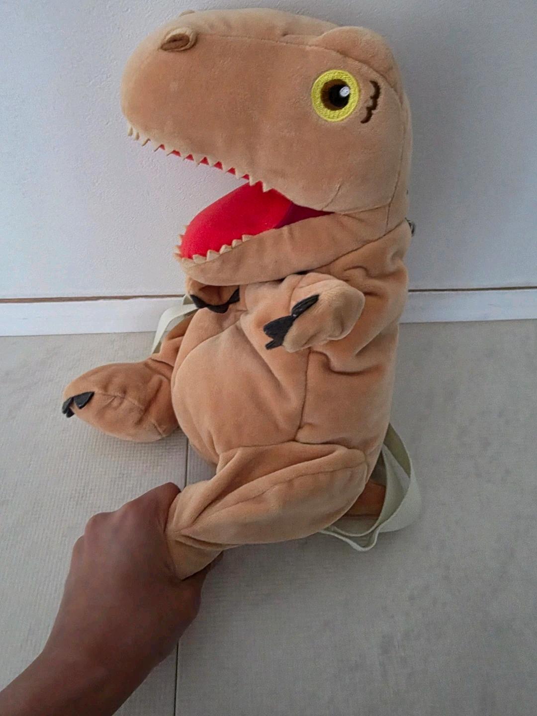 쥬라기월드 티라노사우루스 인형 백팩 3