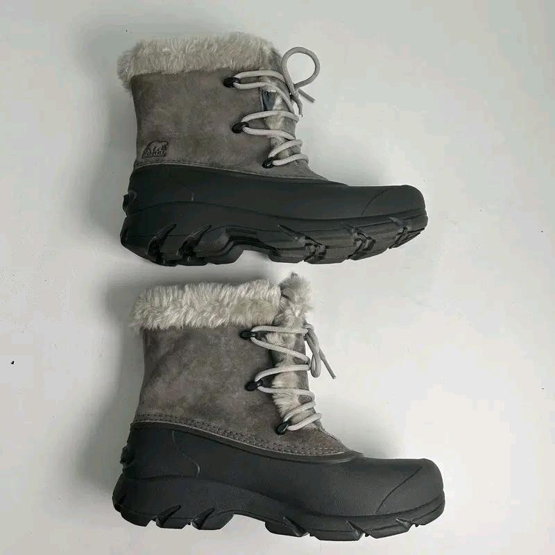 SOREL Snow Angle winter boots 240 4