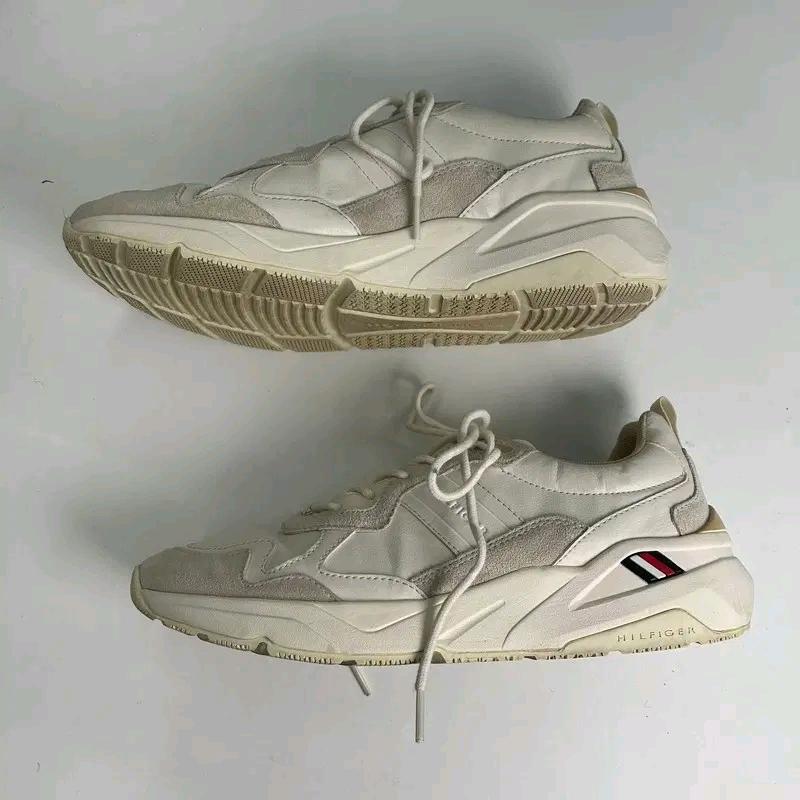 TOMMY HILFIGER premium leather shoes white 270 3