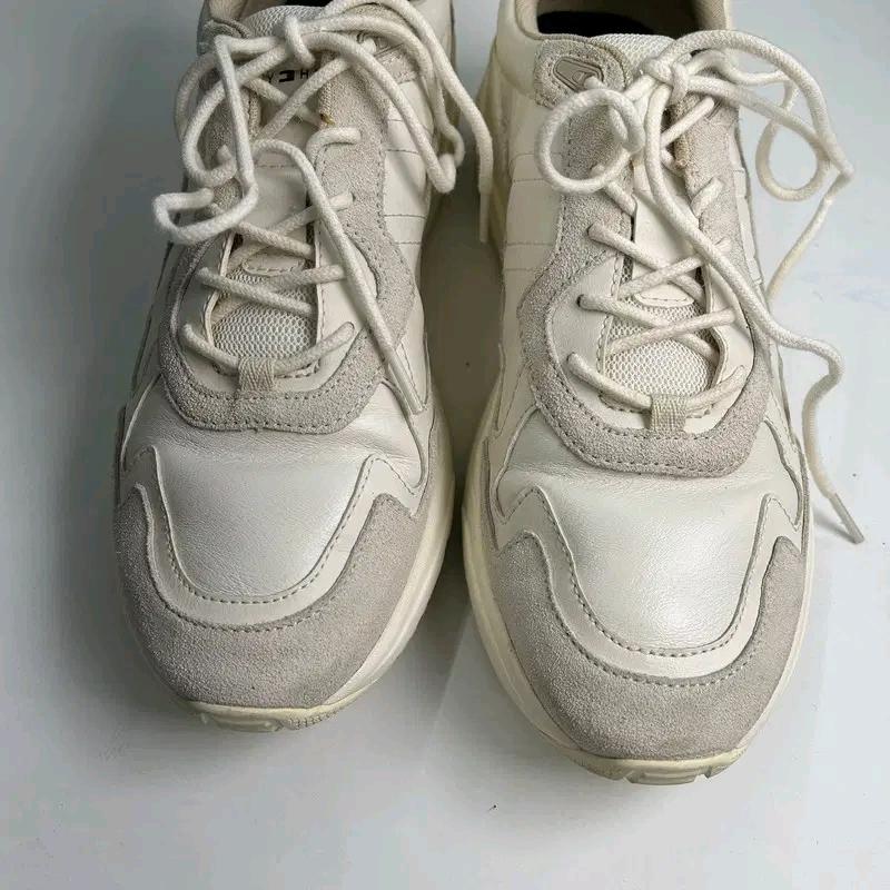 TOMMY HILFIGER premium leather shoes white 270 5