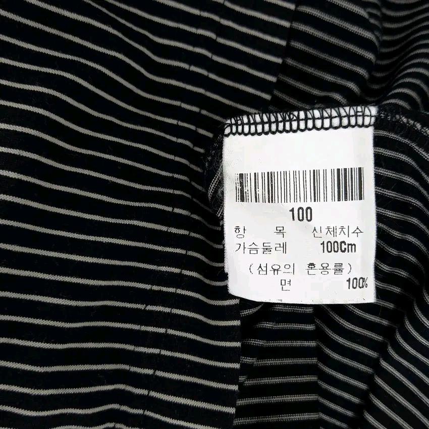 입생로랑 남성 춘추 스트라이프 카라긴팔티 블랙100 (HU44627) 6