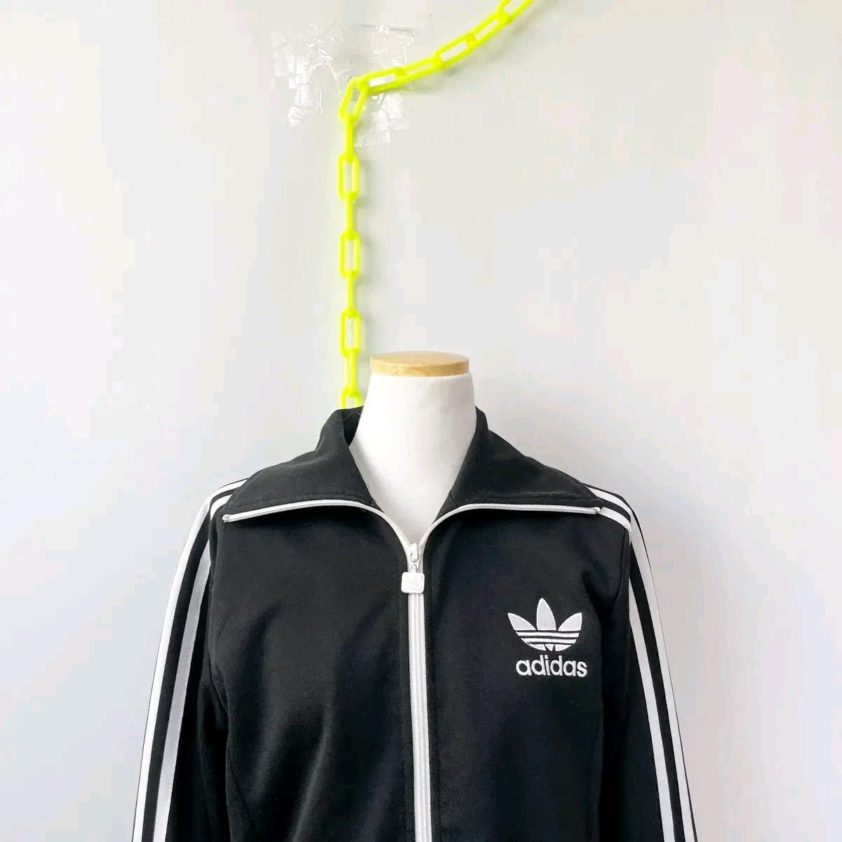 아디다스 유로파 트랙탑 90 3