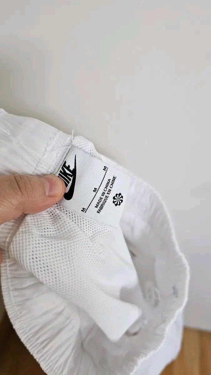 나이키 하이라이즈 우븐쇼츠  8