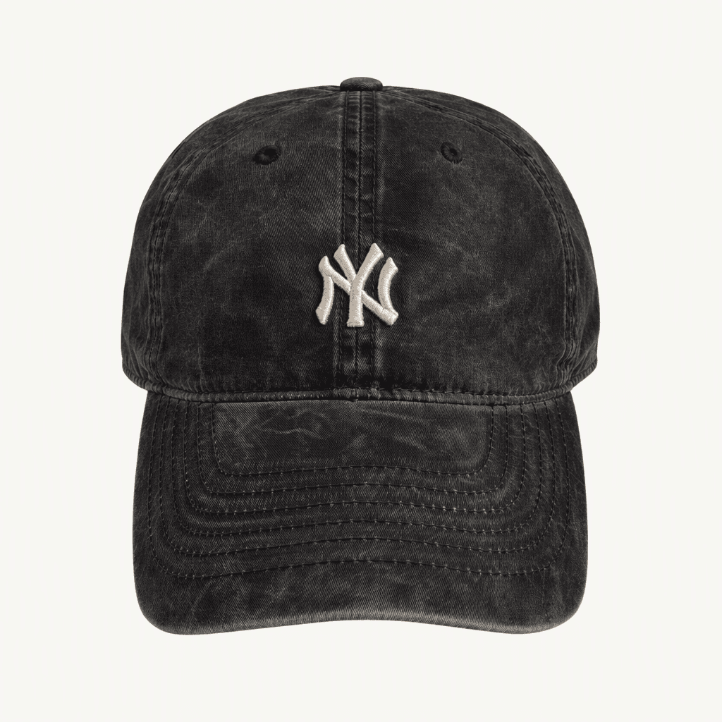MLB NY양키스 워싱 빈티지 볼캡 착용컷